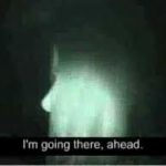 Merginos vaiduoklis pakelėje (video)